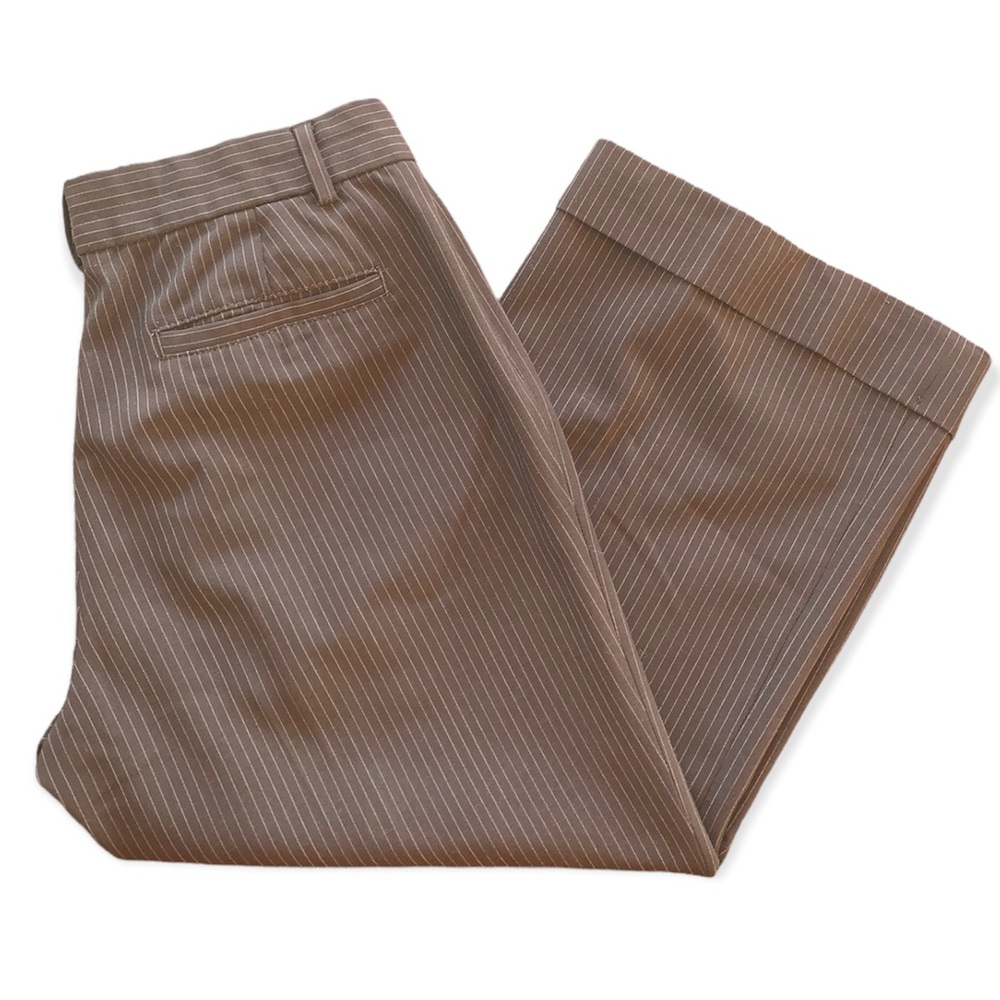 GAP | Women’s Brown Pinstripe Capri Pants sz 4